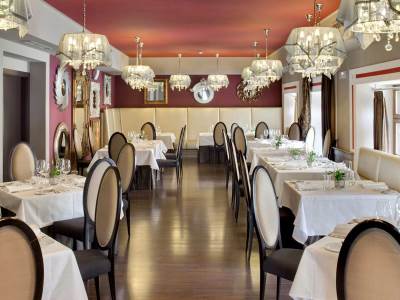 restaurant 1 - hotel barcelo brno palace - brno, czech republic