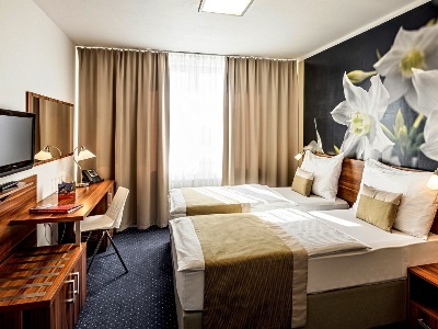 bedroom 1 - hotel vista hotel - brno, czech republic