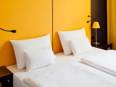 bedroom - hotel vienna house easy by wyndham pilsen - pilsen, czech republic