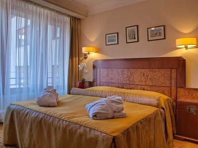bedroom - hotel majestic plaza - prague, czech republic
