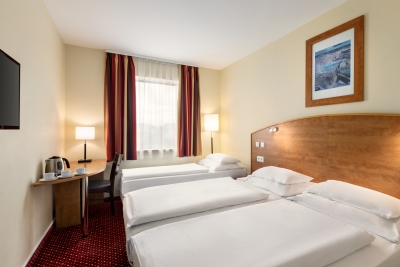 bedroom 2 - hotel amedia express prag trademark collection - prague, czech republic
