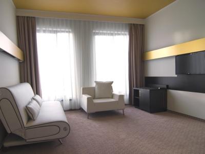 suite - hotel grandior - prague, czech republic