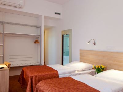 bedroom 2 - hotel ambiance - prague, czech republic