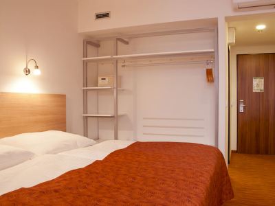 bedroom 5 - hotel ambiance - prague, czech republic