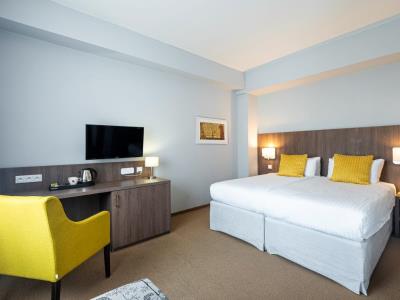 bedroom 2 - hotel grand hotel international prague - prague, czech republic
