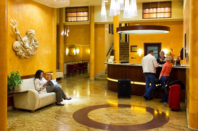lobby - hotel adria prague - prague, czech republic