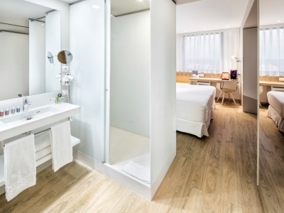 bathroom - hotel occidental praha - prague, czech republic