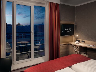 bedroom 1 - hotel astoria - prague, czech republic
