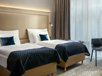 standard bedroom - hotel astoria - prague, czech republic