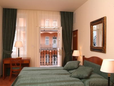 bedroom - hotel ariston and ariston patio - prague, czech republic