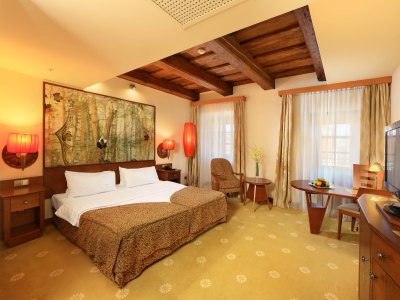 bedroom 2 - hotel lindner prague castle - prague, czech republic