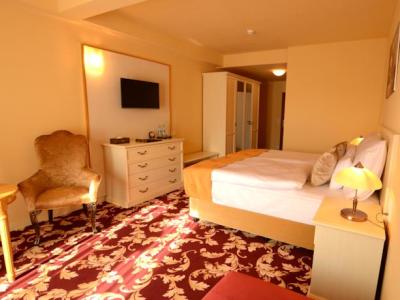 bedroom 3 - hotel spa hotel vita - ceske budejovice, czech republic