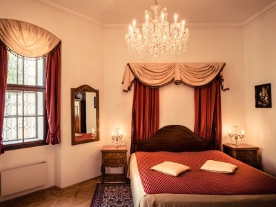 bedroom 1 - hotel stekl (half board) - hluboka nad vltavou, czech republic