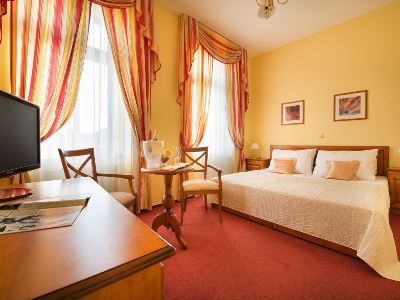 bedroom 3 - hotel podhrad - hluboka nad vltavou, czech republic
