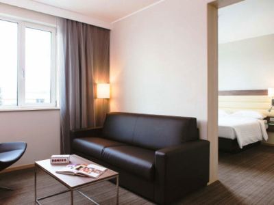 bedroom 1 - hotel moxy munich airport - schwaig-oberding, germany
