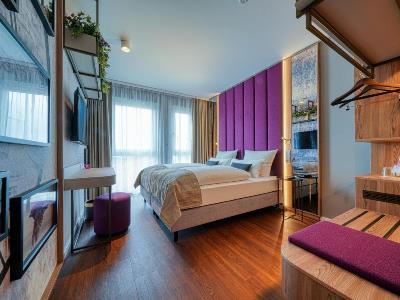bedroom - hotel fourside hotel ringsheim - ringsheim, germany