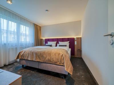 bedroom 9 - hotel fourside hotel ringsheim - ringsheim, germany