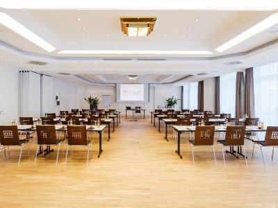 conference room 1 - hotel rheingold - bayreuth, germany