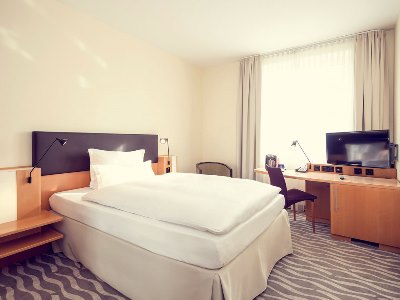 bedroom 1 - hotel mercure bochum city - bochum, germany