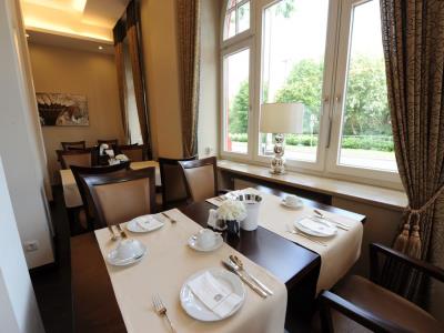 restaurant - hotel best western kaiserhof - bonn, germany