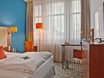 bedroom 5 - hotel president - bonn, germany