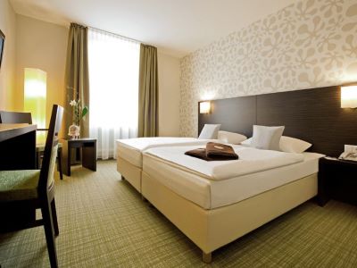 bedroom - hotel president - bonn, germany