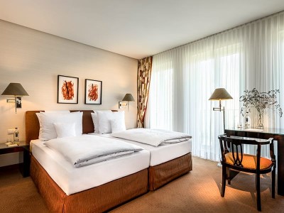bedroom - hotel parkhotel bremen - bremen, germany