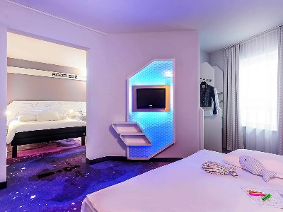 bedroom 2 - hotel b and b hotel bremen-altstadt - bremen, germany