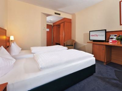 bedroom - hotel intercity bremen - bremen, germany