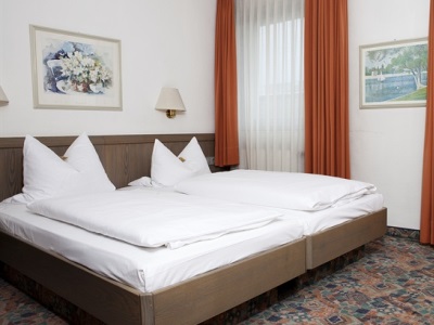 bedroom 2 - hotel flandrischer hof - cologne, germany