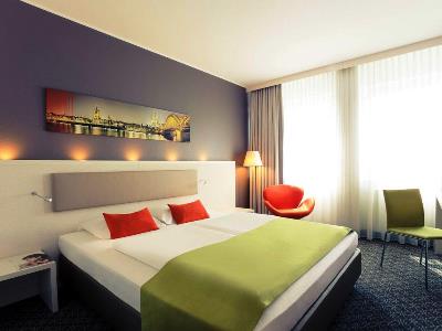 bedroom 4 - hotel mercure severinshof - cologne, germany