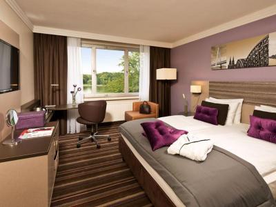 bedroom 3 - hotel leonardo royal koeln am stadtwald - cologne, germany
