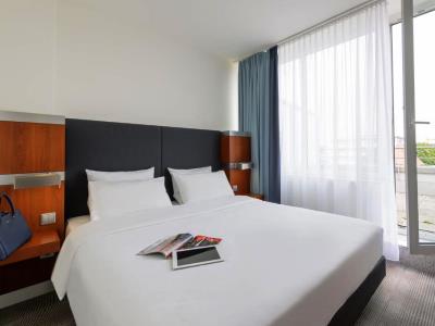 bedroom 2 - hotel novotel erlangen - erlangen, germany