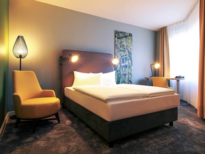 bedroom 2 - hotel mercure plaza essen - essen, germany