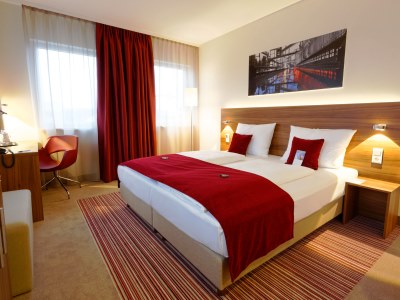 bedroom 1 - hotel ghotel hotel and living essen - essen, germany