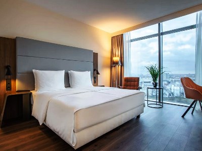 bedroom 1 - hotel radisson blu - frankfurt, germany
