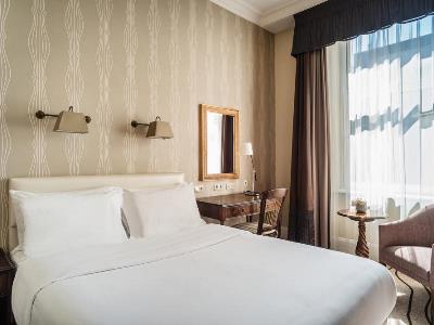 bedroom 2 - hotel le meridien frankfurt - frankfurt, germany