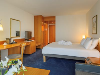 bedroom - hotel novotel freiburg am konzerthaus - freiburg im breisgau, germany