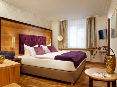 bedroom - hotel schlosskrone (standard) - fussen, germany