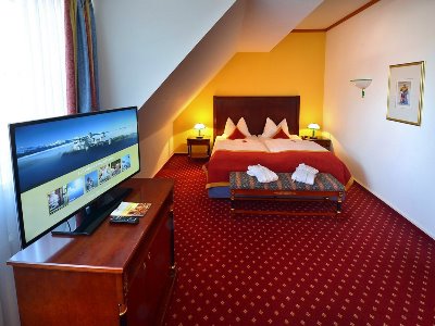 bedroom 2 - hotel luitpoldpark - fussen, germany