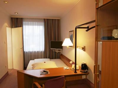 bedroom 5 - hotel best western raphael altona - hamburg, germany