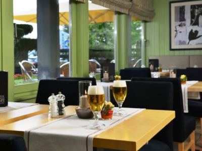 restaurant - hotel best western der foehrenhof - hanover, germany