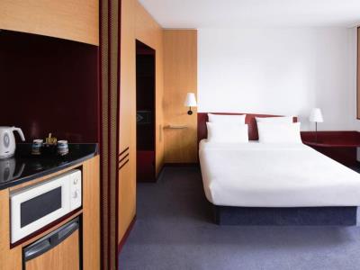 bedroom - hotel novotel suites hannover city - hanover, germany