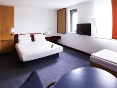 bedroom 1 - hotel novotel suites hannover city - hanover, germany