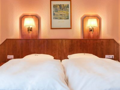 bedroom 4 - hotel hotel muenkel - hanover, germany