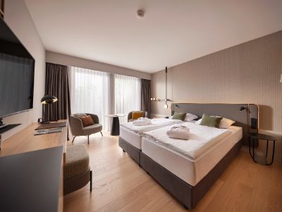 bedroom 1 - hotel atlantic hotel heidelberg - heidelberg, germany