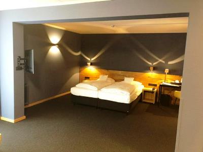 bedroom 1 - hotel best western hotel kaiserslautern - kaiserslautern, germany