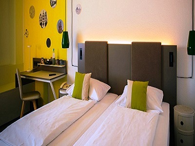 bedroom 1 - hotel vienna house easy by wyndham limburg - limburg, germany