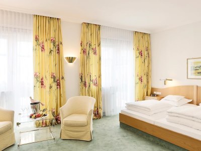bedroom - hotel reutemann and seegarten - lindau, germany