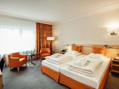 bedroom - hotel bayerischer hof - lindau, germany